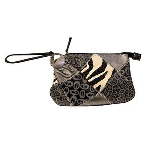Chateau Black and White wristlet